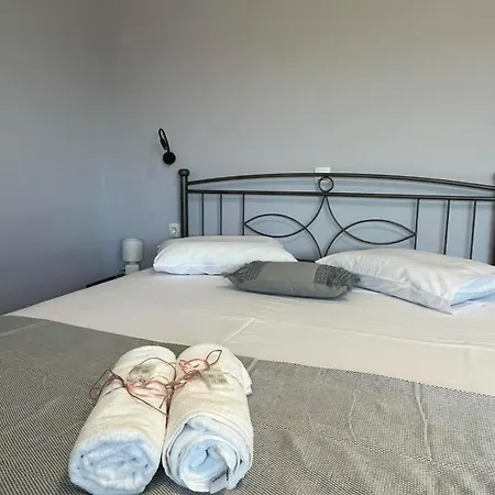 Nick House Apartman